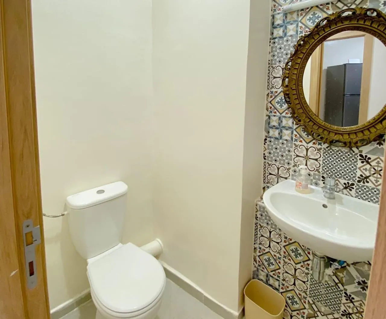 Appartement Vue Panoramique Sur Mer Avec Climatisation! A 5 Minutes A Pied De La Plage ! A Environ 6 Minutes En Voiture Du Centre D'Agadir Et A 10 Minutes En Voiture De Taghazout ! Апартаменты